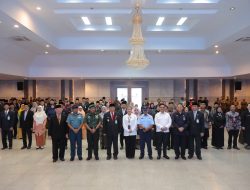 Pesan Gubernur Hidayat untuk 42 ASN: Bekerjalah Sesuai SOP dan Etika